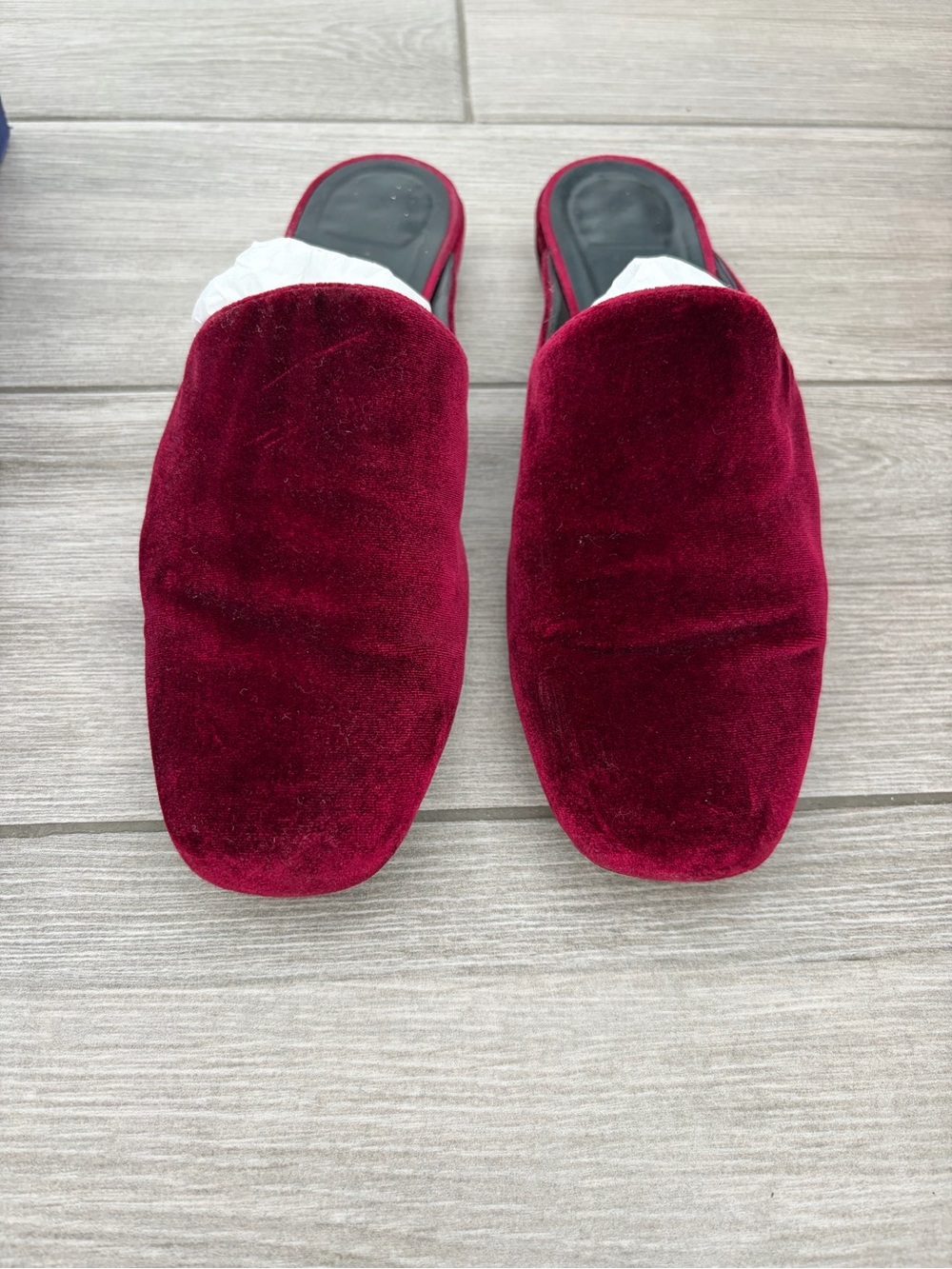 Stuart Weitzman Mulearky Scarlet Velvet